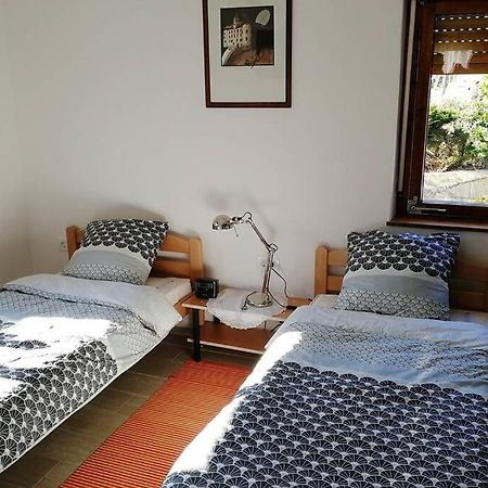 Zrm Center Apartment อิดริยา ภายนอก รูปภาพ